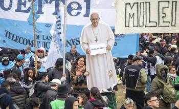 Con críticas al ajuste, miles de fieles le pidieron pan y trabajo a San Cayetano | San cayetano