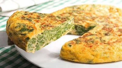 Tortilla de acelga. Tortilla de acelga.