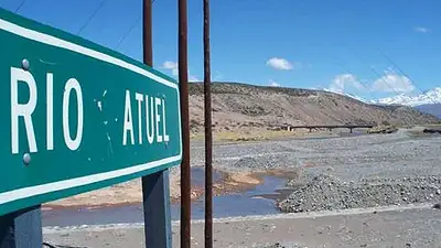 La Pampa denunció a Mendoza por alterar datos del caudal del río Atuel La Pampa denunció a Mendoza por alterar datos del caudal del río Atuel