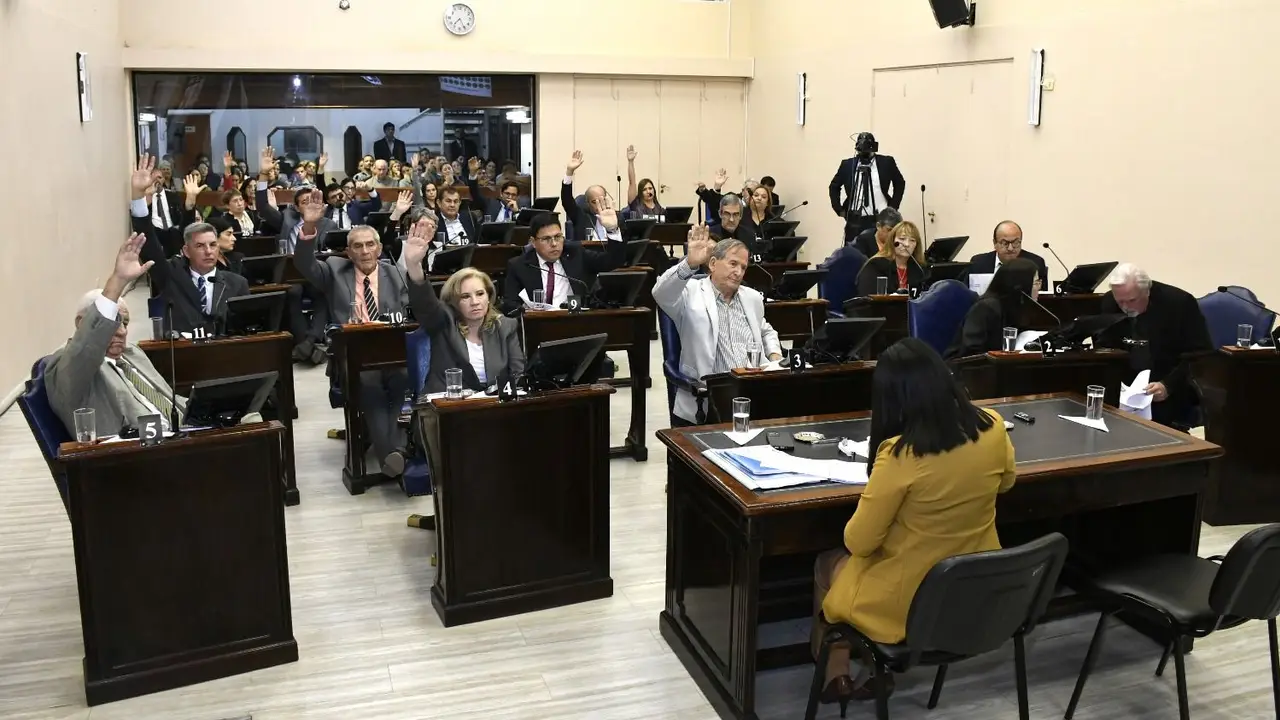 "Buscan generar conflicto": crecen las críticas a la oposición formoseña en pleno debate por la reforma constitucional