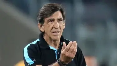 Dilema para Costas en Racing: revelaron qué nombre usará Marcos Rojo en la camiseta
