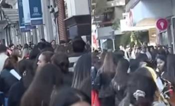 Largas filas en Córdoba para buscar trabajo: "Primera vez que se ve" | Javier milei presidente