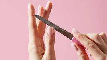 Esta es la única forma de uñas que las manicuras expertas recomiendan hacerse: "No se pueden romper"