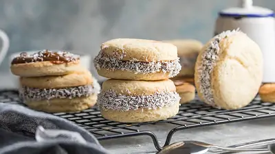 Alfajores de maicena. Alfajores de maicena.
