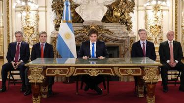Las principales figuras del gobierno apoyaron en redes sociales el discurso de Milei