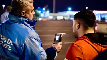 Operativo de alcoholemia en Autopista del Oeste: 75 conductores dieron positivo y uno superó los 2 gramos de alcohol en sangre