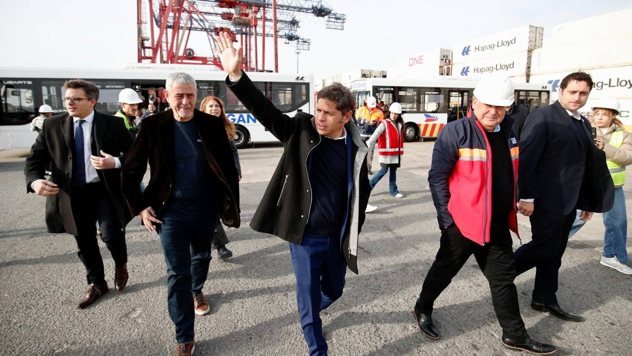 Kicillof y Ferraresi dieron inicio a la ampliación del muelle en el Puerto de Dock Sud