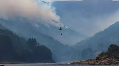 Incendios forestales en Europa afectan a lugares turísticos y bosques Incendios forestales en Europa afectan a lugares turísticos y bosques