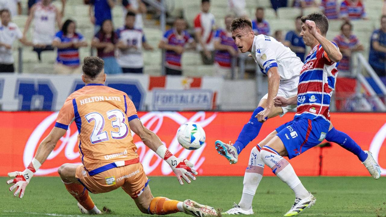 Vélez empató ante Fortaleza en Brasil por la Copa Libertadores