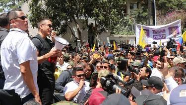 Ecuador en crisis: Noboa busca aliados afuera mientras crecen las denuncias internas