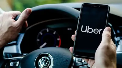 Con sogas y un machete en el baúl: denuncian a un conductor de Uber por intento de secuestro en Rosario Con sogas y un machete en el baúl: denuncian a un conductor de Uber por intento de secuestro en Rosario