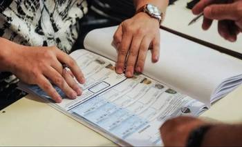 Indecisos y ausentes: por qué no votan los que no quieren votar | Elecciones 2025
