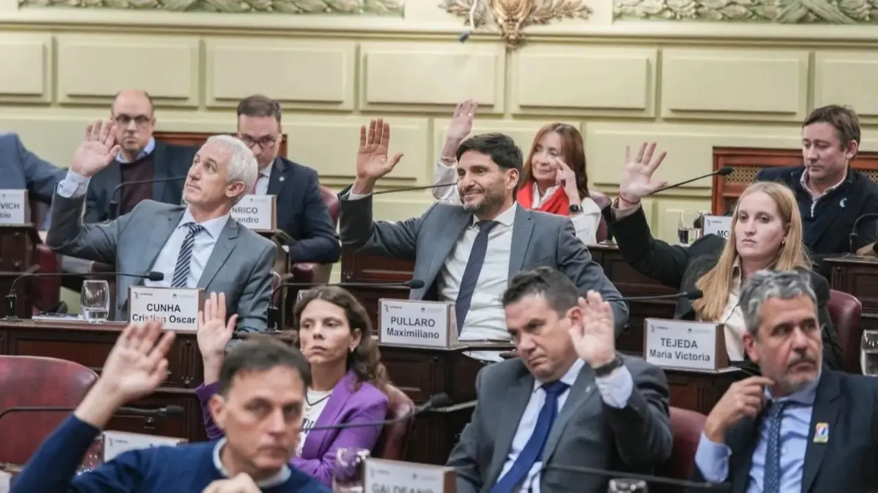 Pullaro, un paso más cerca de su objetivo: la reelección del gobernador en Santa Fe ya tiene dictamen 