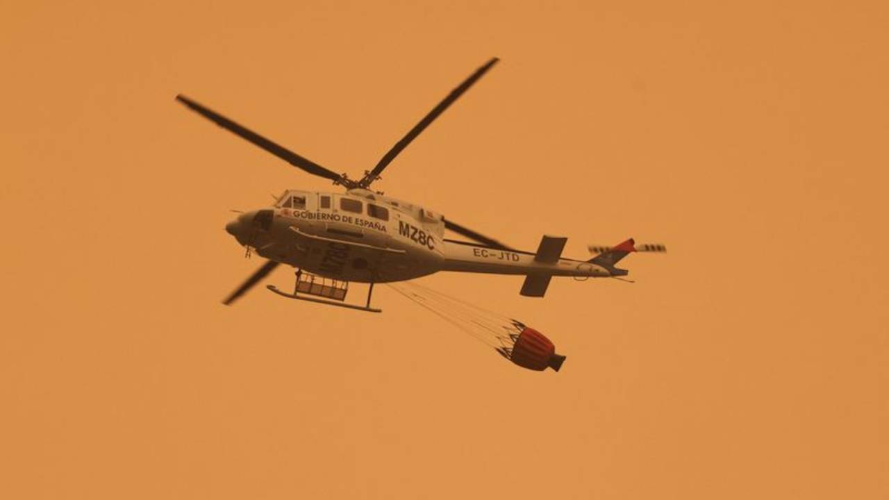 Cortado el Camino de Santiago al extenderse los incendios a los Picos de Europa, en España