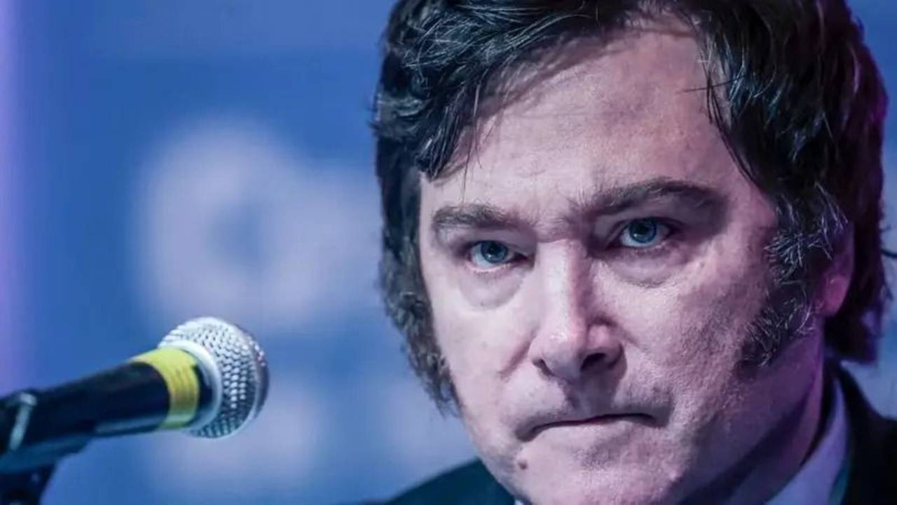 El Wall Street Journal le suelta la mano a Milei y le advierte por el regreso del "fantasma de Perón"