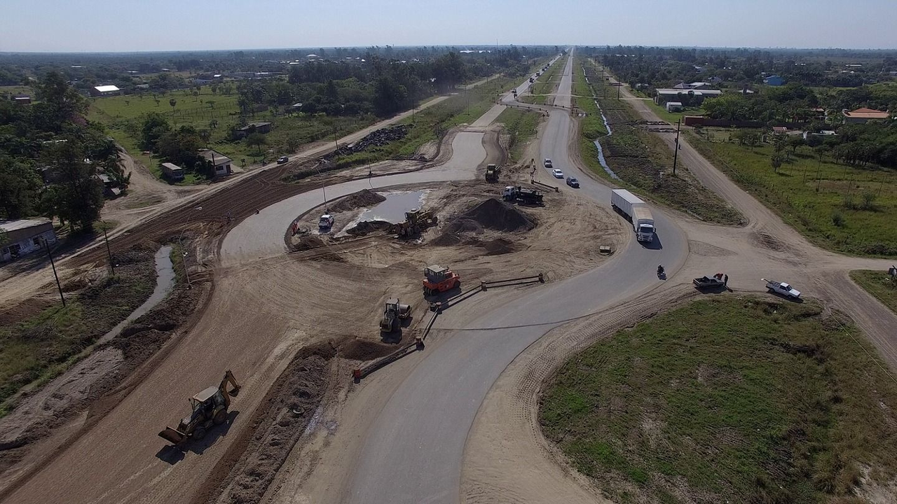 Ante el retiro de Nación, Formosa financia obras viales esenciales para garantizar seguridad y conexión regional