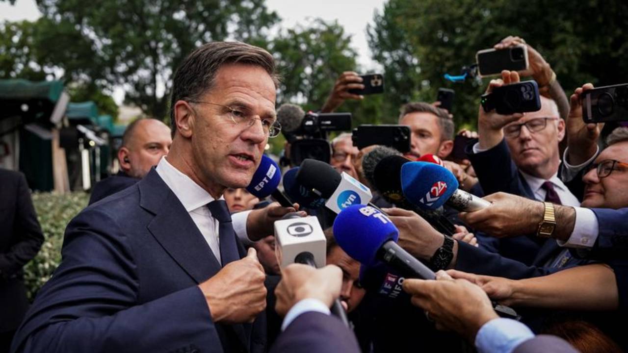 Rutte dice que se estudia un acuerdo parecido al artículo 5 para Ucrania, no su ingreso en la OTAN