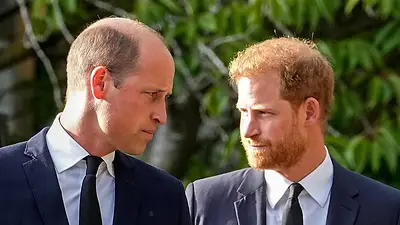 Los príncipes William y Harry Los príncipes William y Harry