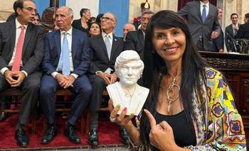 Villaverde retiró su renuncia en Diputados y continúa siendo un problema para LLA | Congreso