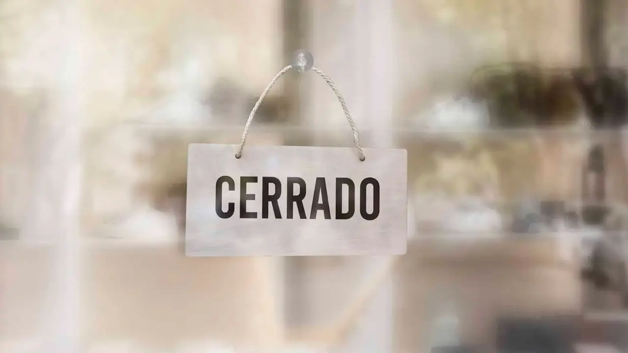Cuál es la marca de ropa que se declaró en quiebra.