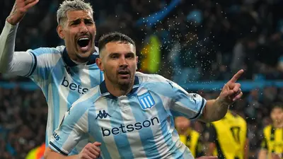 Adrian Maravilla Martínez, Racing Club Adrian Maravilla Martínez, Racing Club