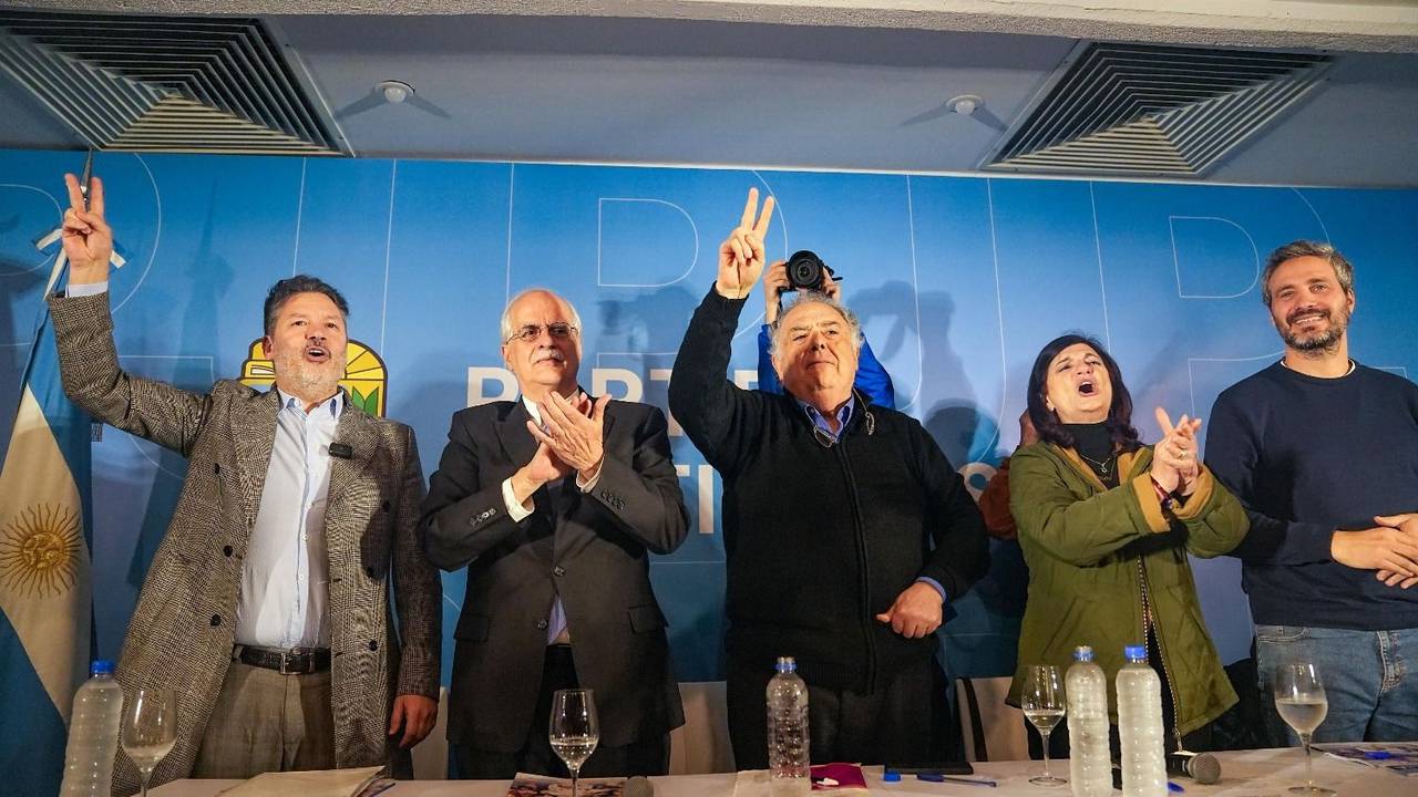 Con Taiana y Kelly Olmos, el peronismo reivindicó su política exterior