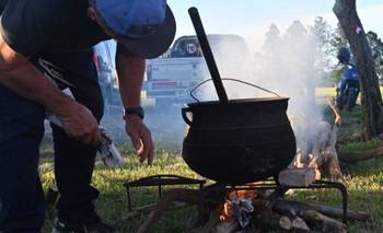  El pueblito escondido en Buenos Aires donde se hace el Festival del Guiso | Escapadas