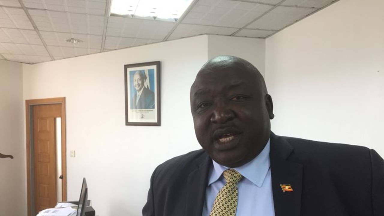 Uganda dice que ha acordado con EEUU acoger a personas que no reúnan los requisitos para el asilo