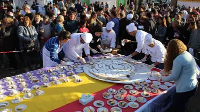 Cuál es el pueblo donde se festeja la fiesta de las "facturas". Fiesta de la Ensaimada mallorquí en San Pedro. Dónde se hace el Festival de la factura. Cuál es el pueblo donde se festeja la fiesta de las "facturas". Fiesta de la Ensaimada mallorquí en San Pedro. Dónde se hace el Festival de la factura.