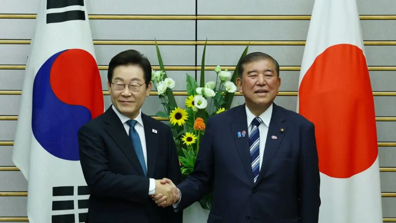 Líderes de Japón y Corea del Sur acuerdan una cooperación más estrecha