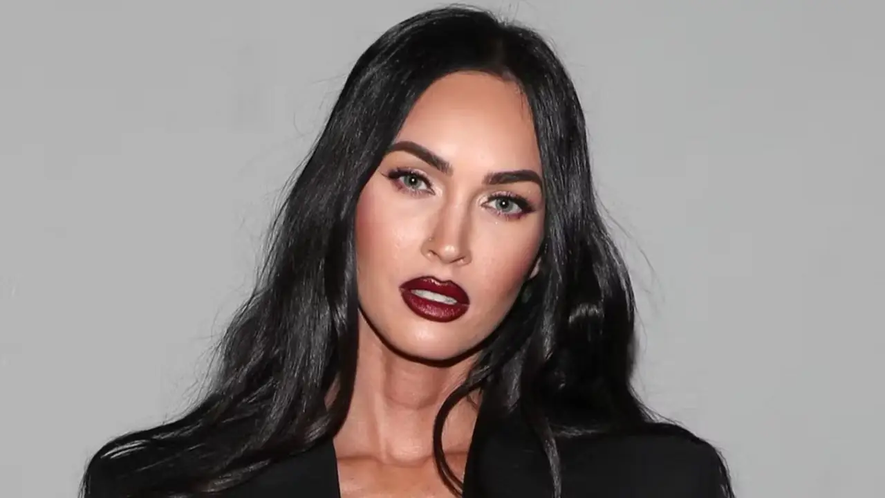 Qué es el dark femenine makeup.