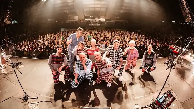 Bersuit Vergarabat le puso argentinidad a un Ferro agotado | Música