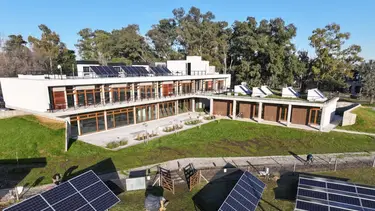 La PBA inauguró un centro para la investigación y demostración en energías renovables