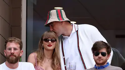El compromiso de Taylor Swift y Travis Kelce crea revuelo en el Abierto de EEUU El compromiso de Taylor Swift y Travis Kelce crea revuelo en el Abierto de EEUU