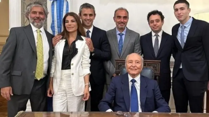 Audios, mentiras y corrupción: la segunda caída del clan Menem Audios, mentiras y corrupción: la segunda caída del clan Menem