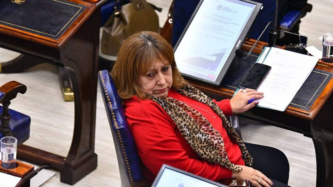 Otro papelón libertario: la formoseña Inocencia Chaparro juró como convencional y renunció en la misma sesión