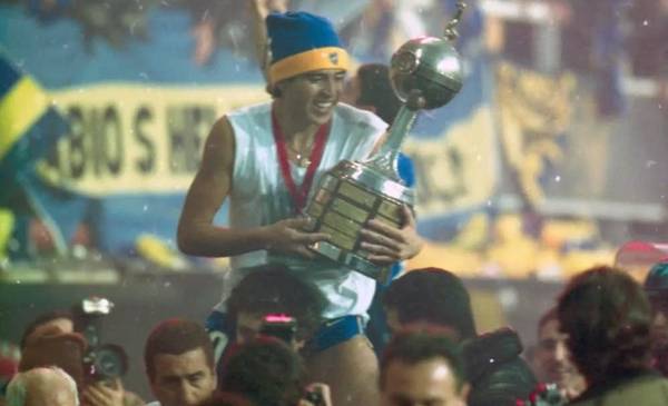 Impacto en Boca por el mal momento que vivió un ídolo del club que jugó con Riquelme