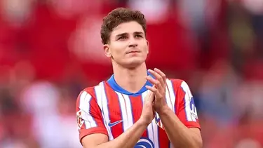 Una estrella eligió a Julián Álvarez como el "mejor del mundo" tras rumores de salida de España