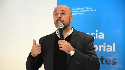 Elecciones en Corrienets: en el peronismo se ilusionan con que "Tincho" Ascua pueda ir al balotaje contra Valdés Elecciones en Corrienets: en el peronismo se ilusionan con que "Tincho" Ascua pueda ir al balotaje contra Valdés