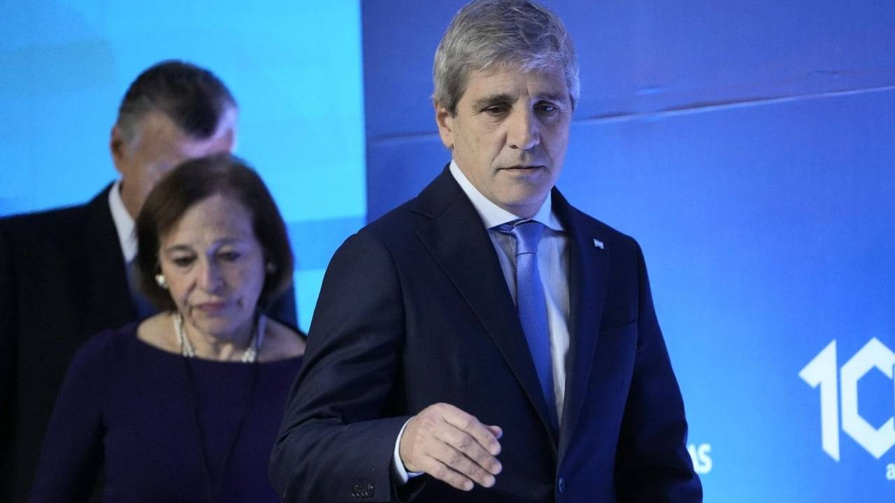 luis caputo preocupado