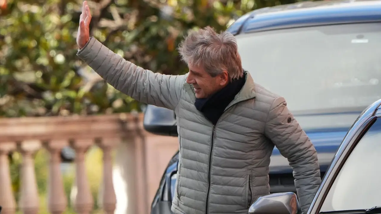 Cómo sería el “Plan Llegar” si Milei pierde en octubre: dólar, deudas y reservas