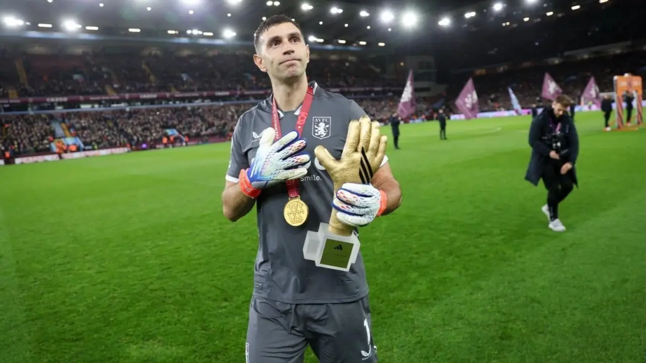 Aston Villa, Dibu Martínez, Selección Argentina, mercado de pases, Manchester United