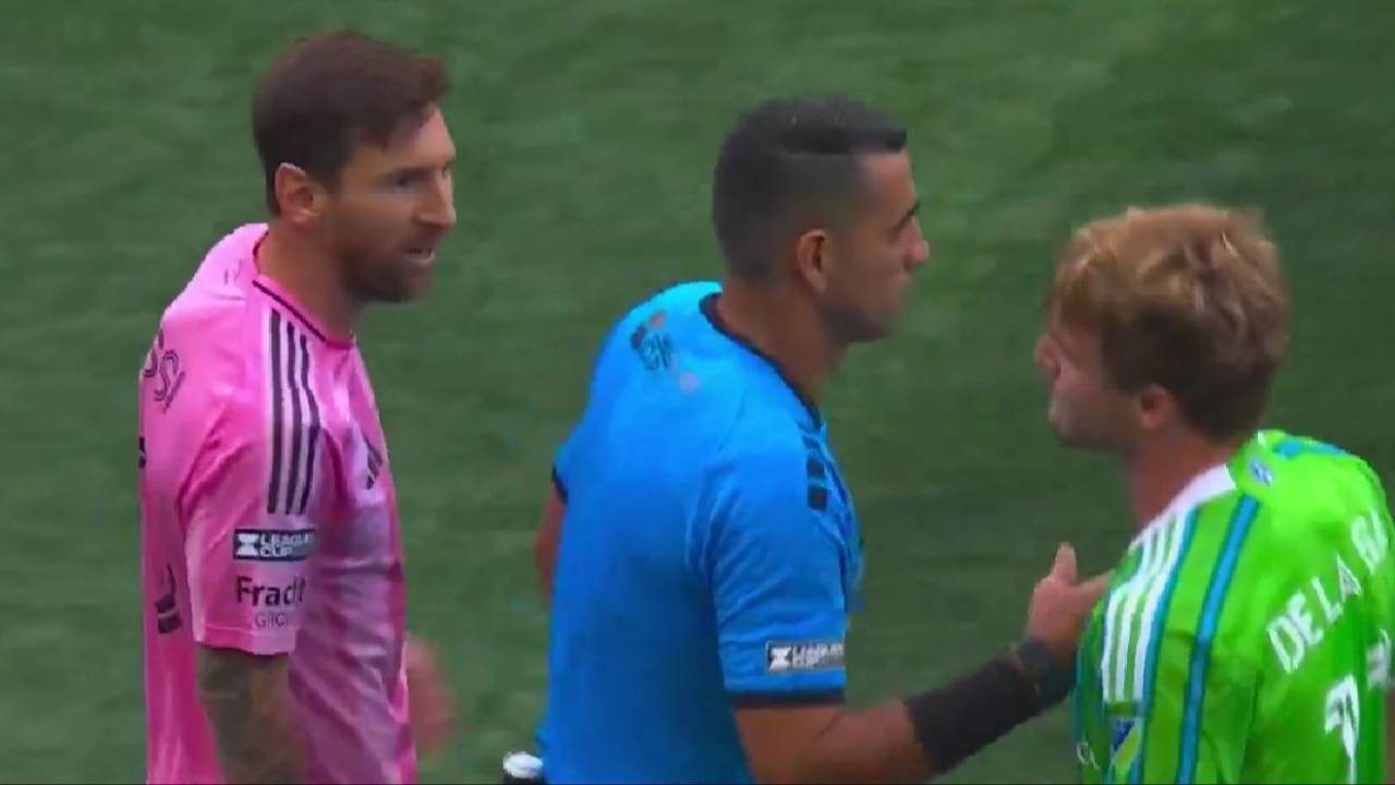 Insólito: Messi se peleó con "Pepo" de la Vega en el partido del Inter Miami en la Leagues Cup