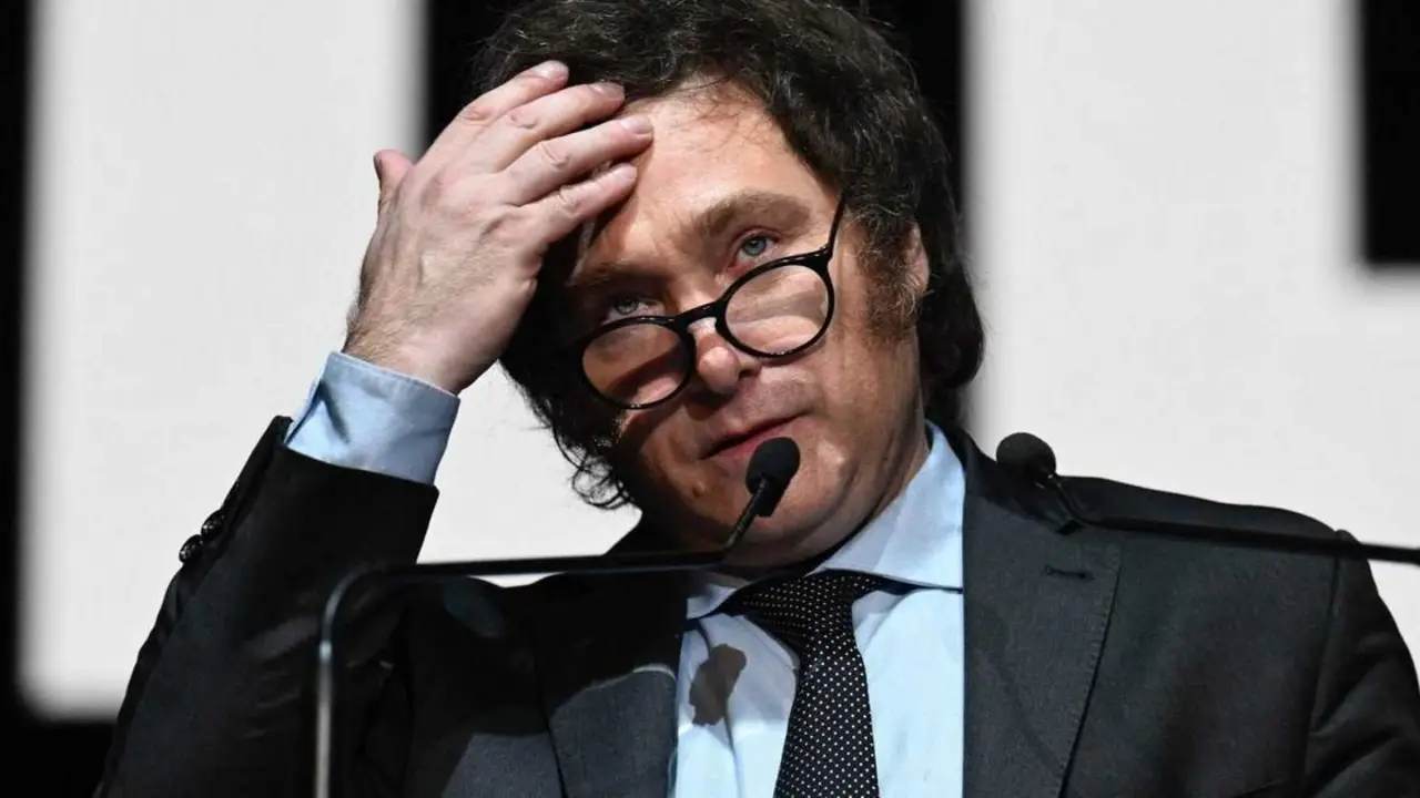 La gestión de Milei toca su piso histórico y se consolida un núcleo duro opositor