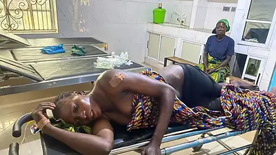 Hombres armados matan a 12 personas y secuestran a mujeres y niños en aldea nigeriana Hombres armados matan a 12 personas y secuestran a mujeres y niños en aldea nigeriana