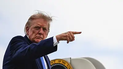 Trump acusó de "hipócritas" a los líderes de Irán y afirmó que EE.UU. controla Ormuz Trump acusó de "hipócritas" a los líderes de Irán y afirmó que EE.UU. controla Ormuz
