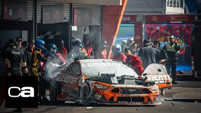 El Ford Mustang Mach I de Mauricio Lambiris tras el incendio. El Ford Mustang Mach I de Mauricio Lambiris tras el incendio.