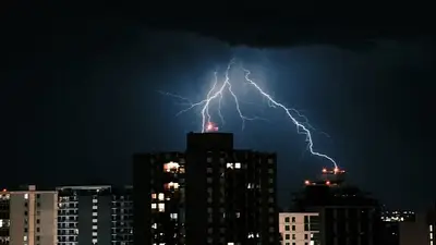 Alerta meteorológica por el "Súper Niño": qué zonas sufrirán 72 horas de tormentas y fuerte baja de temperatura Alerta meteorológica por el "Súper Niño": qué zonas sufrirán 72 horas de tormentas y fuerte baja de temperatura