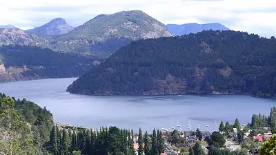 Lago Lácar, Neuquén. Lago Lácar, Neuquén.