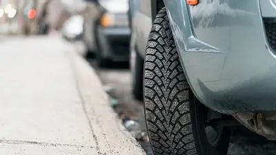 Auto estacionado Auto estacionado
